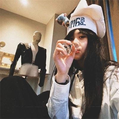 潦倒岁月封面